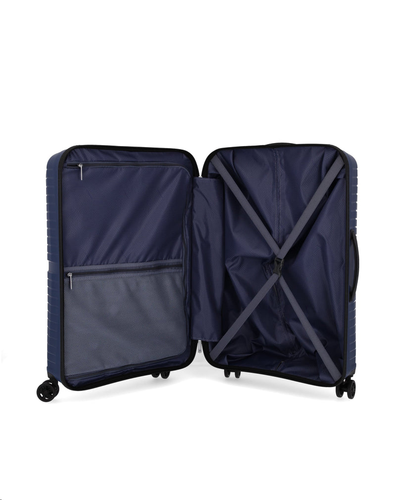Medium Suitcase Airconic 67CM